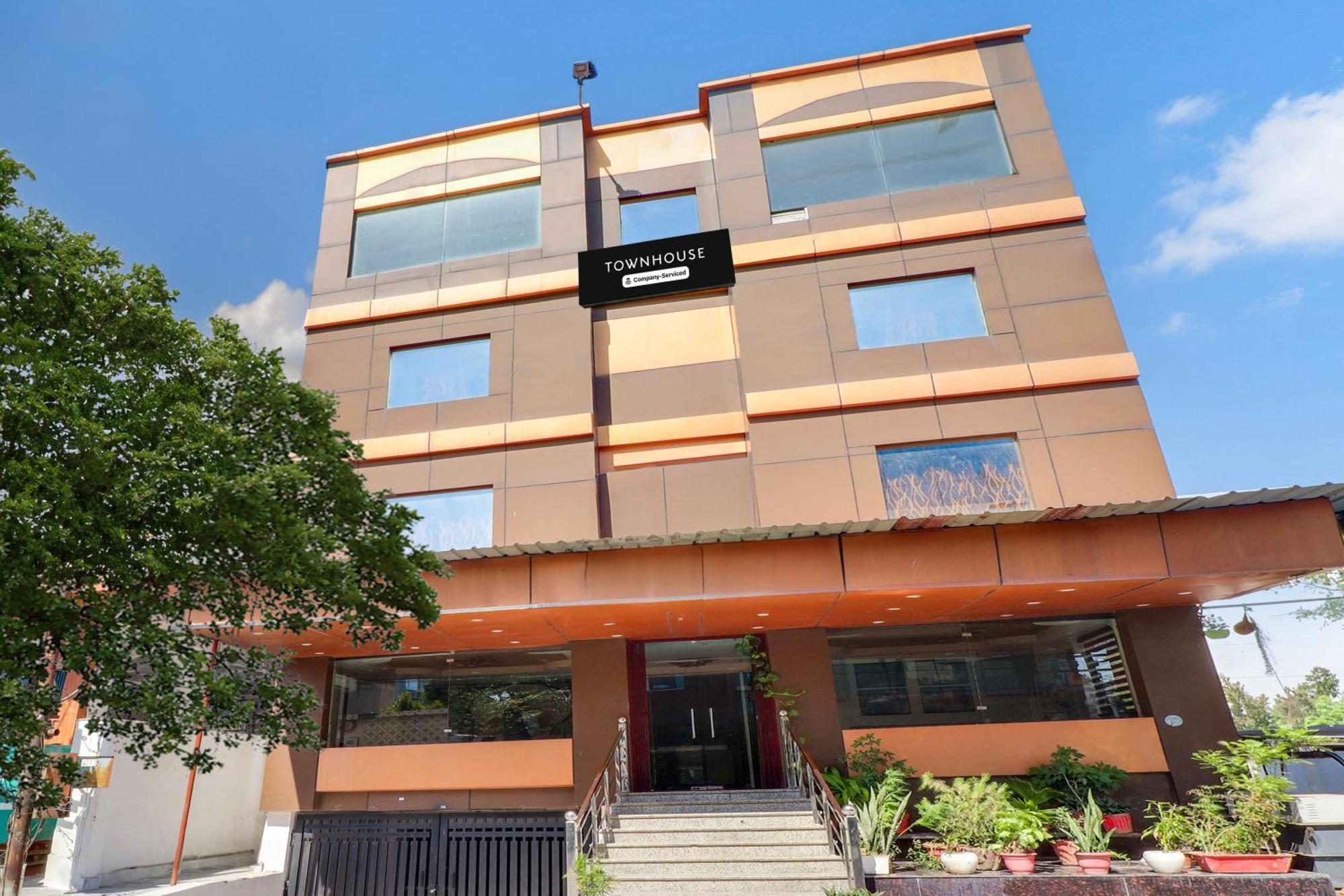 Hotel Super Townhouse Haridwar Near Har Ki Pauri Esterno foto