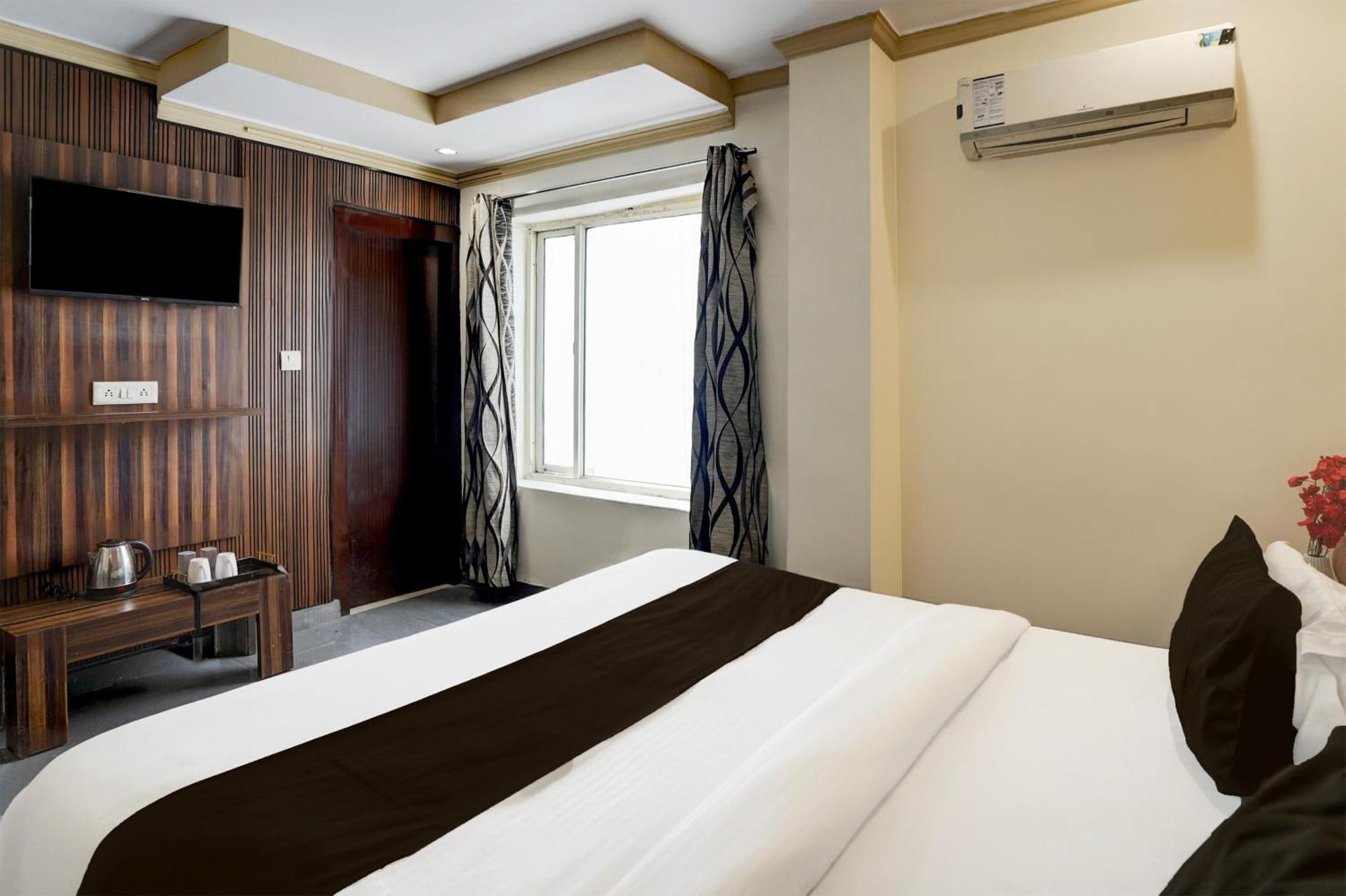 Hotel Super Townhouse Haridwar Near Har Ki Pauri Esterno foto